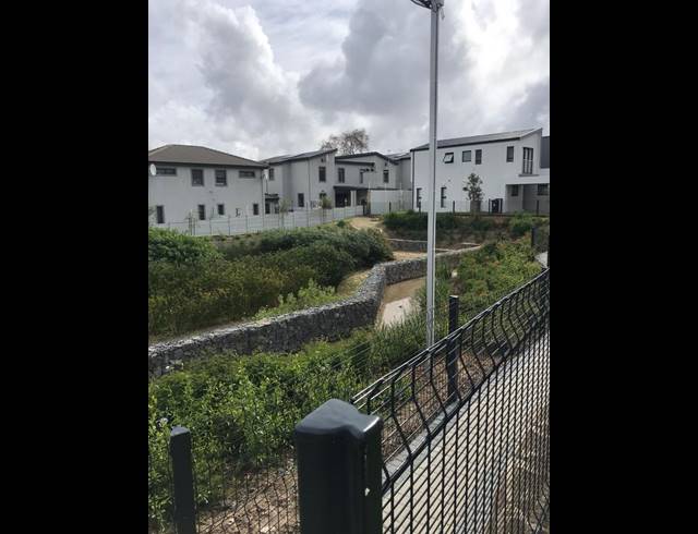 3 BEDROOM DUPLEX FOR SALE IN PROTEA HEIGHTS